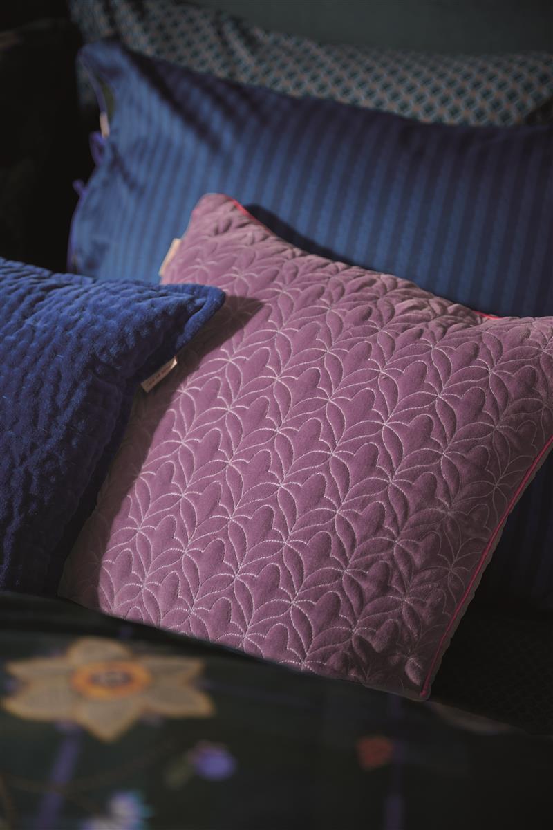 Flores Felices_Dark Blue_AT_UV_140x200_43